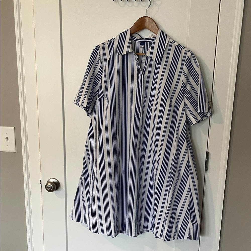 Old Navy Navy and White Striped Casual Shirt